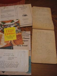 Huge Vintage Lot of Recipes Handwritten Clipped Typed Cards Notebook