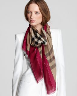 Burberry Haymarket Color Border Scarf