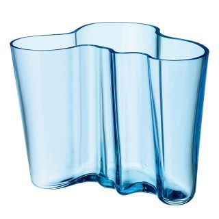 iittala aalto vase 6 25 price $ 175 00 color light blue quantity 1 2 3