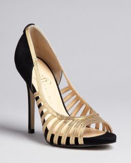 high heel orig $ 145 00 sale $ 101 50 pricing policy color black gold