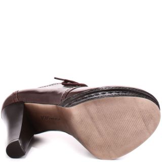 Pascoe   Rosewood, BCBG, $110.49