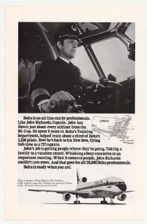 1977 Delta Airlines Captain John Richards Photo Ad