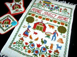 Vtg Cannon Kitchen Towel Set Red Barn Americana Farm Folk Art