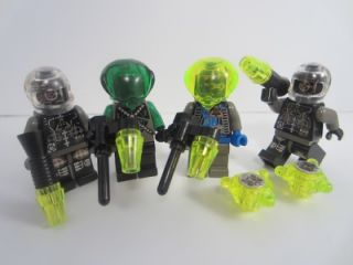 Lego Insectoid Minifigures   vintage classic space bricks pieces alien