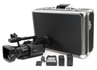 Panasonic AG DVX100B AG DVX100B 3CCD MiniDV Cinema Camcorder 279 Hours
