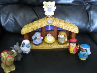 complete missing one wiseman this set no come with light up or music