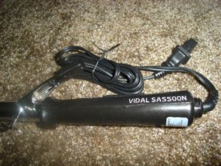 Vidal Sassoon 3 4 Styling Iron VSIR1518 Curling Iron