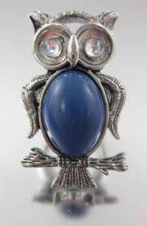 You are bidding on a NEW MARLYN SCHIFF Silver Tone Blue Owl Ring