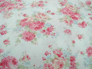 Mary Rose 8 Collection Faded Red Roses Jadite Leaves Quilt Gate MR1201