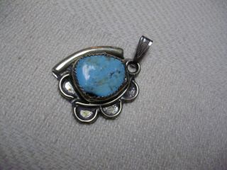 VINTAGE REAL TURQUOISE STERLING SILVER/HECHOE, MEXICO PENDANT IN VERY