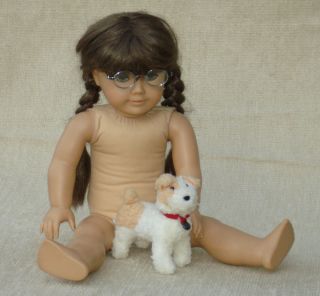 18 American Girl Doll Molly McIntire + Her Dog Bennett, Book, Glasses