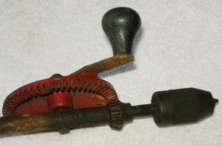 This is an excellent antique Millers Falls Tools #1 Egg Beater Hand