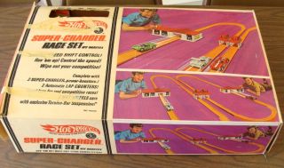 Vintage Redline Hotwheels Super Charged Race Set 1969 Mattel Orange