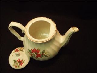 Sadler Pointsetta Teapot