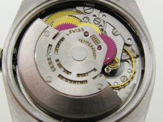 Mechanisches Uhrwerk mit Rolex Automatikkaliber 1556. Sechsfach