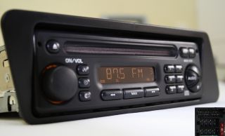 Das Radio befindet sich technisch sowie optisch in einem guten Zustand