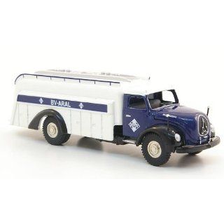 , Tankwagen, Modellauto, Fertigmodell, BUB 187 Spielzeug