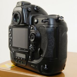Nikon D3 Profi Kamera Body // erst 22.504 Shots // neuwertig // kompl
