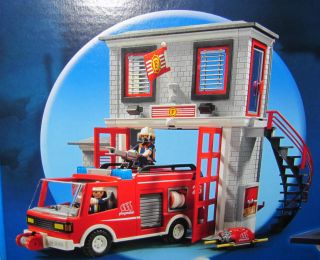 PLAYMOBIL City Action 5027 Feuerwehrstation mit Löschfahrzeug Neu