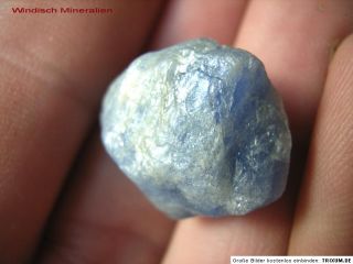 Großer, blauer SAPHIR Kristall aus Burma 