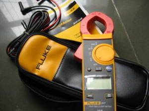 Clampmeter numérique FLUKE 317 Neuf