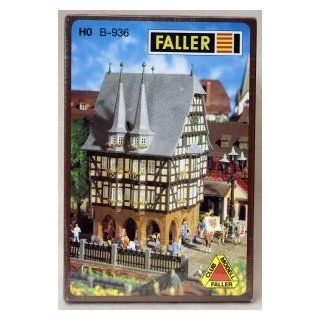 Faller 130936 Rathaus Alsfeld Spielzeug