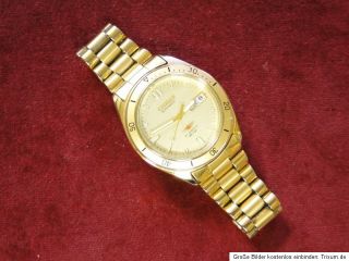 Citizen 8200 Automatic 21 Jewels WR 100 Day Date Gold Vintage