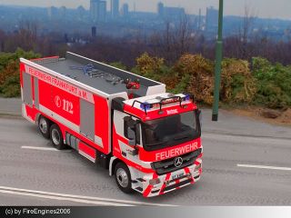 TOP EINZELSTÜCK GTLF10 MB Actros Lentner Feuerwehr Frankfurt BF