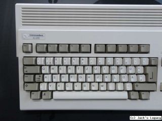 COMMODORE Amiga 1200 WHITE in very good condition + NEW PSU