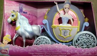 Mattel W2817   Disney Princess   Cinderella Kutsche und Pferd Neu OVP