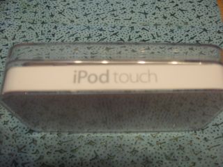 Apple iPod touch 4G  Player (Facetime, HD Video, Retina Display) 32