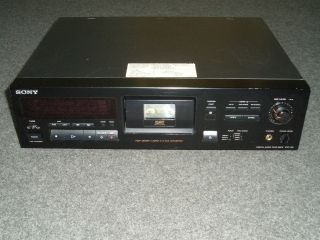 Sony DTC 790 Digital Audio Tape Deck   DAT Recorder  defekt