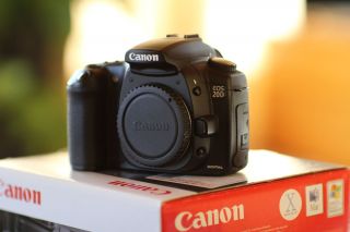 Canon EOS 20D 8.2 MP DSLR Kamera  (Nur Gehäuse) Sehr gepflegt 