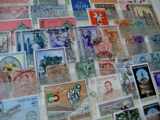 10 KG Karton uralte Briefmarken in Alben als Wunderkiste ab 1 EUR