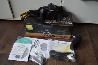 Nikon D3200 Digitalkamera Body DSLR 24,2MP 50P HD Video 0018208925063