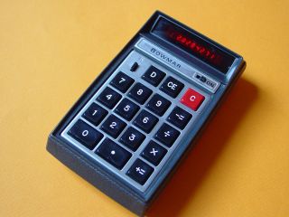 Pocket Calculator History   Bowmar 901B The Brain   FIRST US BUILT