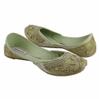 Shoes Indian Moccasins For Women Embroidered Handmade Size 8.5 Shoes