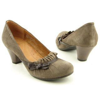 NAYA Cailin Brown Heels Pumps Shoes Womens Size 12 Shoes