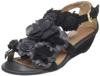 Corso Como Womens Nassau Wedge Sandal Shoes