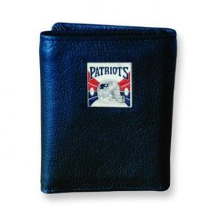 NFL New England Patriots Trifold Leather Wallet Clothing