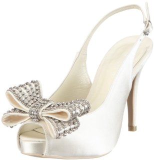 Menbur 45190A04 Womens Belle Pump Size 39, Color Off White Shoes