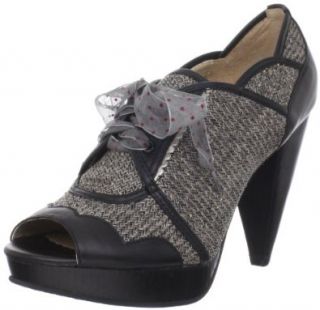Poetic Licence Womens Stuck On You Pump Shoes