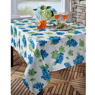 Hydrangea Print 52x70 inch Indoor/Outdoor Rectangular Tablecloth