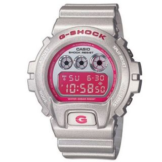 DW 6900CB 8VDF   G SHOCK ETANCHE 200 METRES ALARME CHRONO Digital