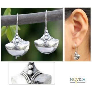 Sterling Silver Modern Romantic Dangle Earrings (Thailand