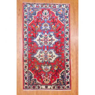 Persian Hand knotted Bakhtiari Red/ Ivory Wool Rug (55 x 910