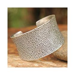 Handcrafted Sterling Silver Wild Nature Cuff Bracelet (Thailand