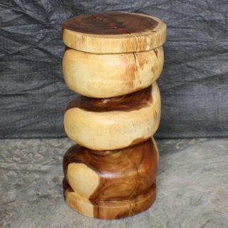 Monkey Pod Wood 22 inch Clear Oil Spiral Stool (Thailand)